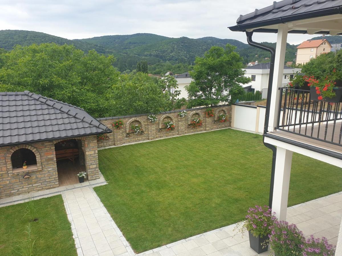 Apartmani Kruna Vrdnik Dış mekan fotoğraf